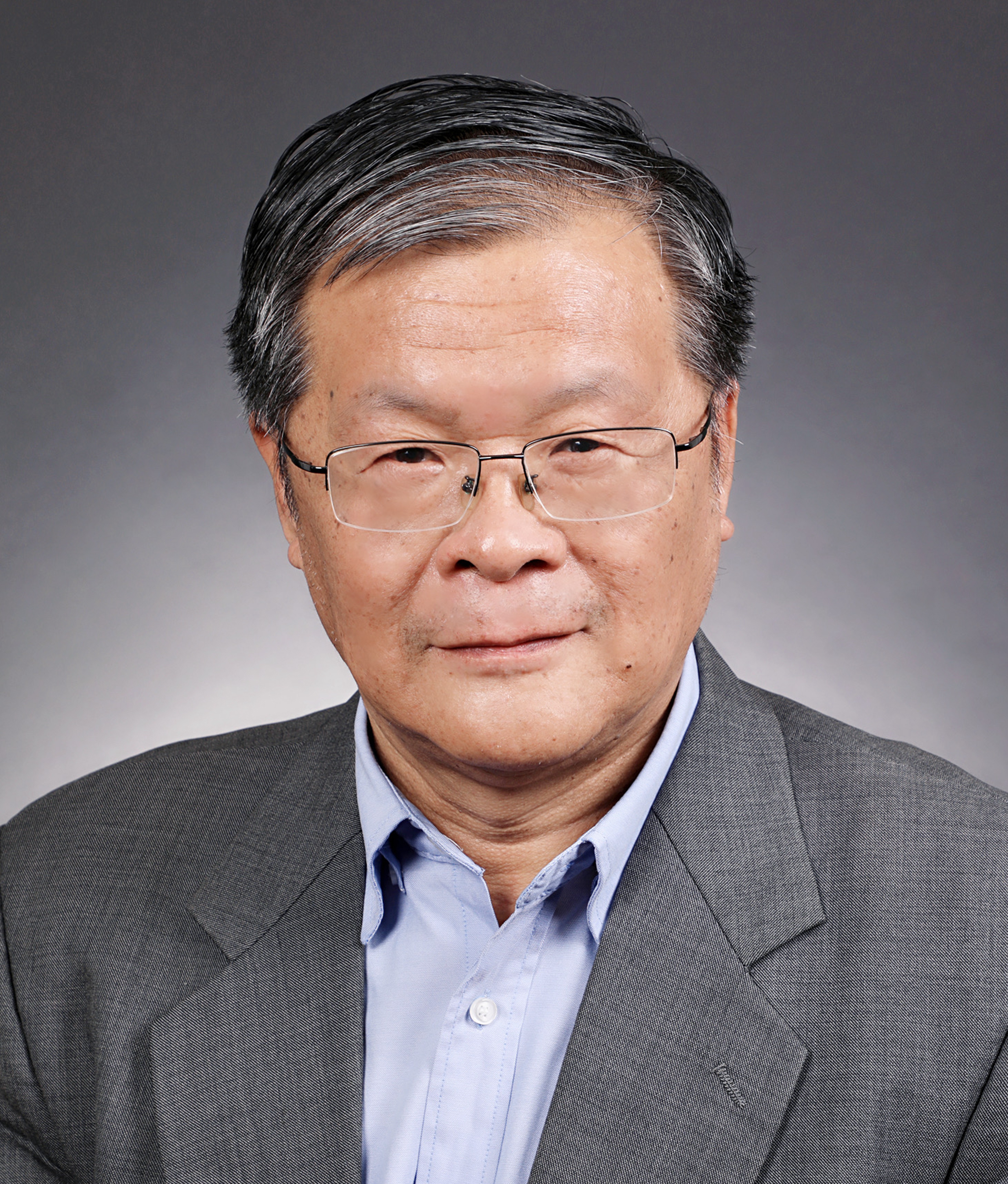 张小劲，清华大学国家治理研究院副院长、政治学系主任