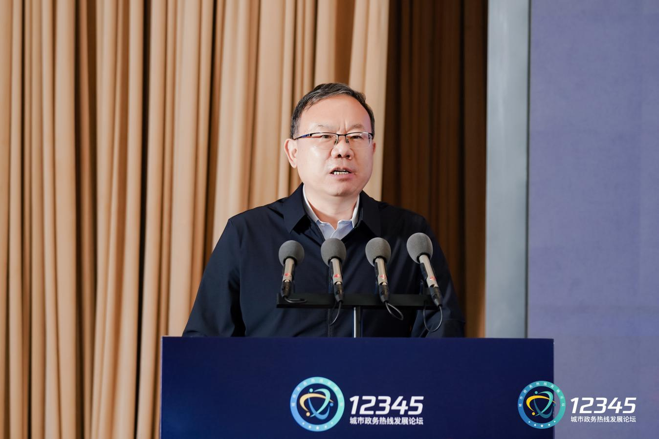 图片1 图片1
